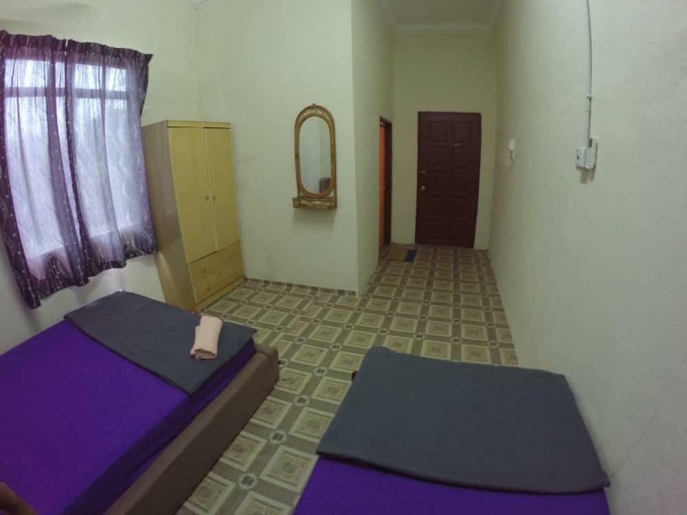 Homestay Tok Abah Kuala Besut Exterior foto